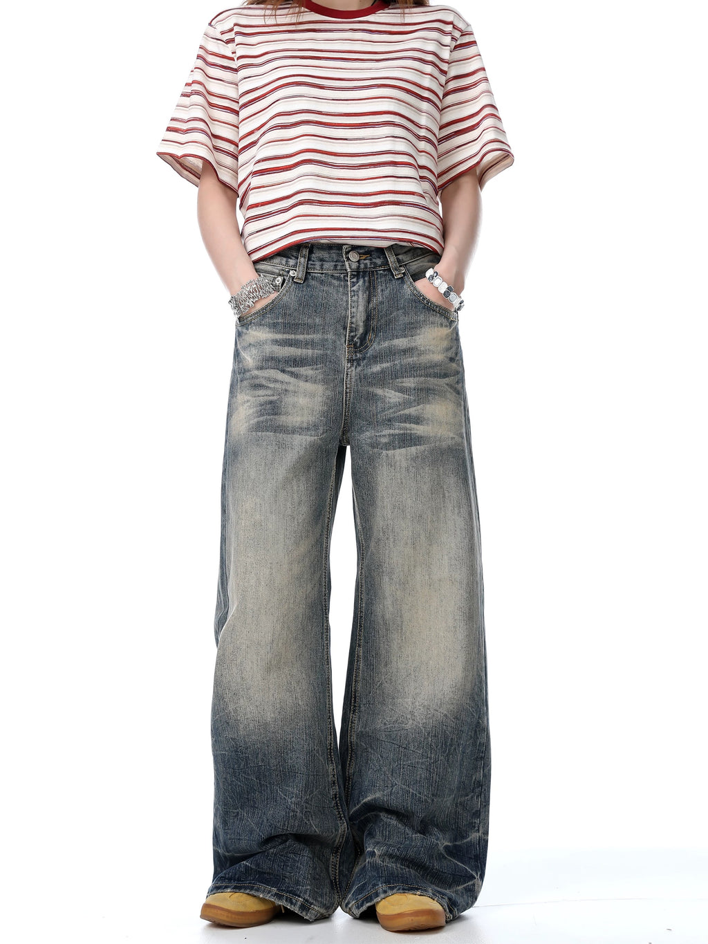 Vintage Washed Wide-Leg Jeans — Clean Fit
