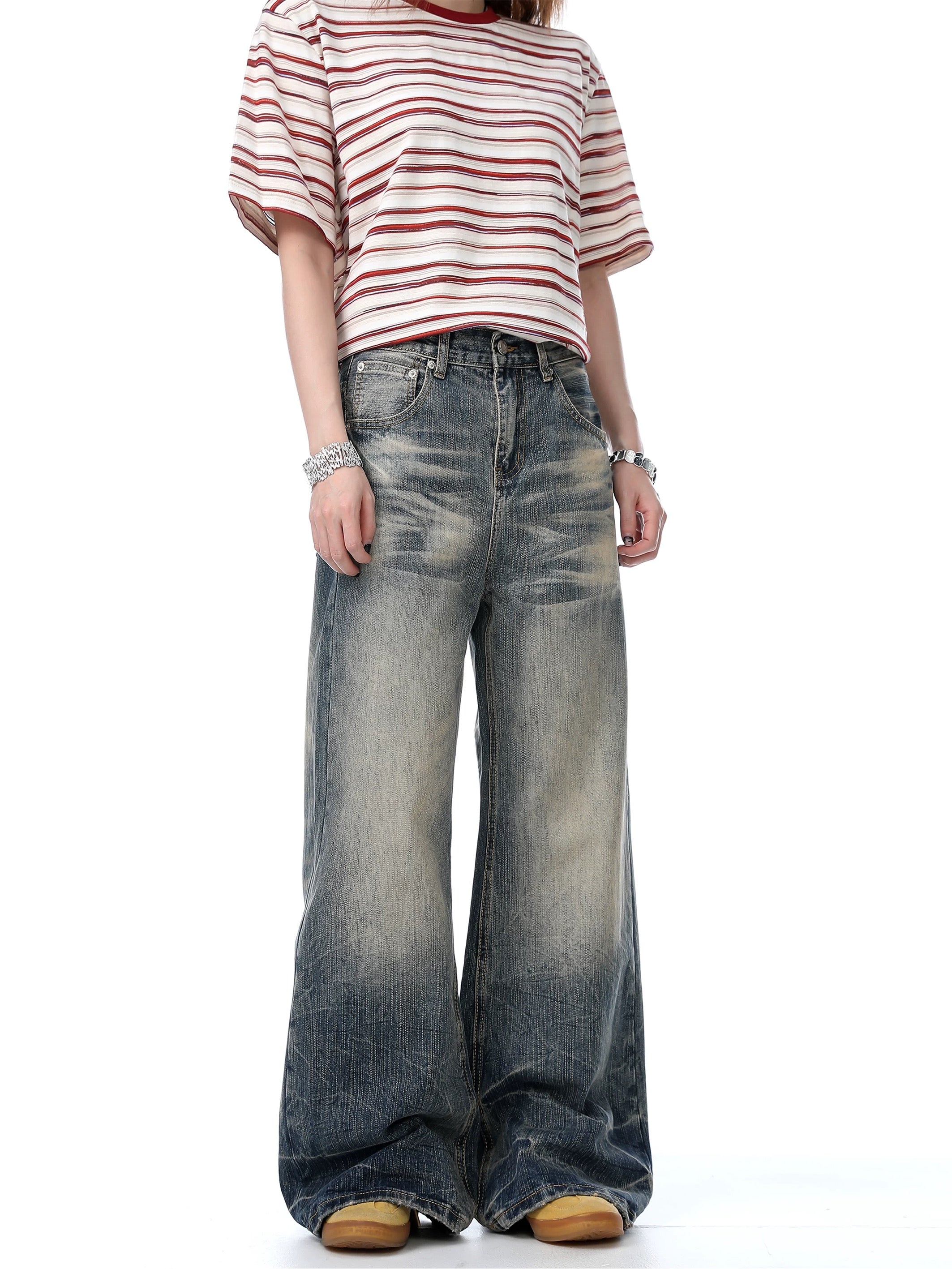 Vintage Washed Wide-Leg Jeans — Clean Fit