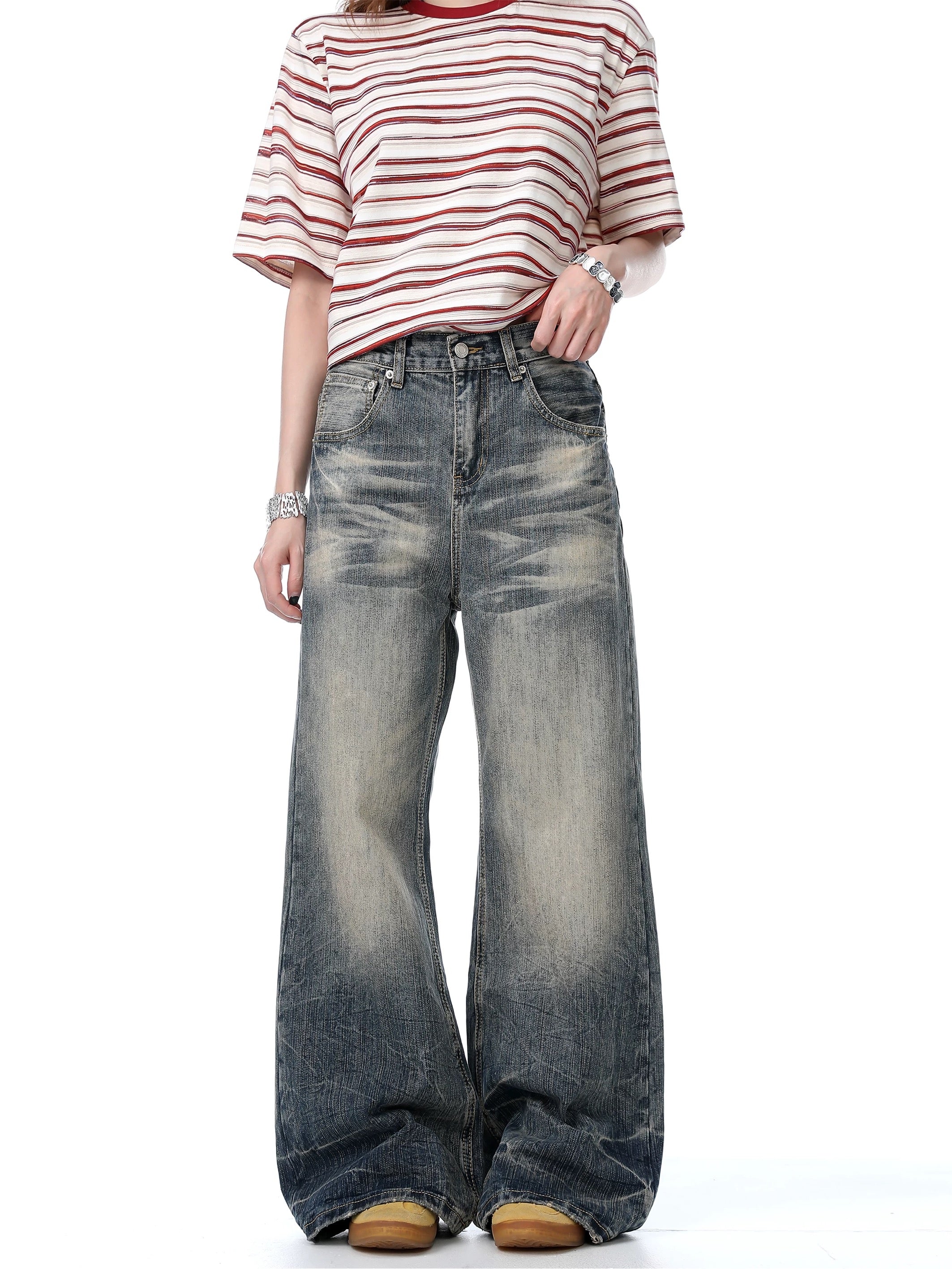 Vintage Washed Wide-Leg Jeans — Clean Fit