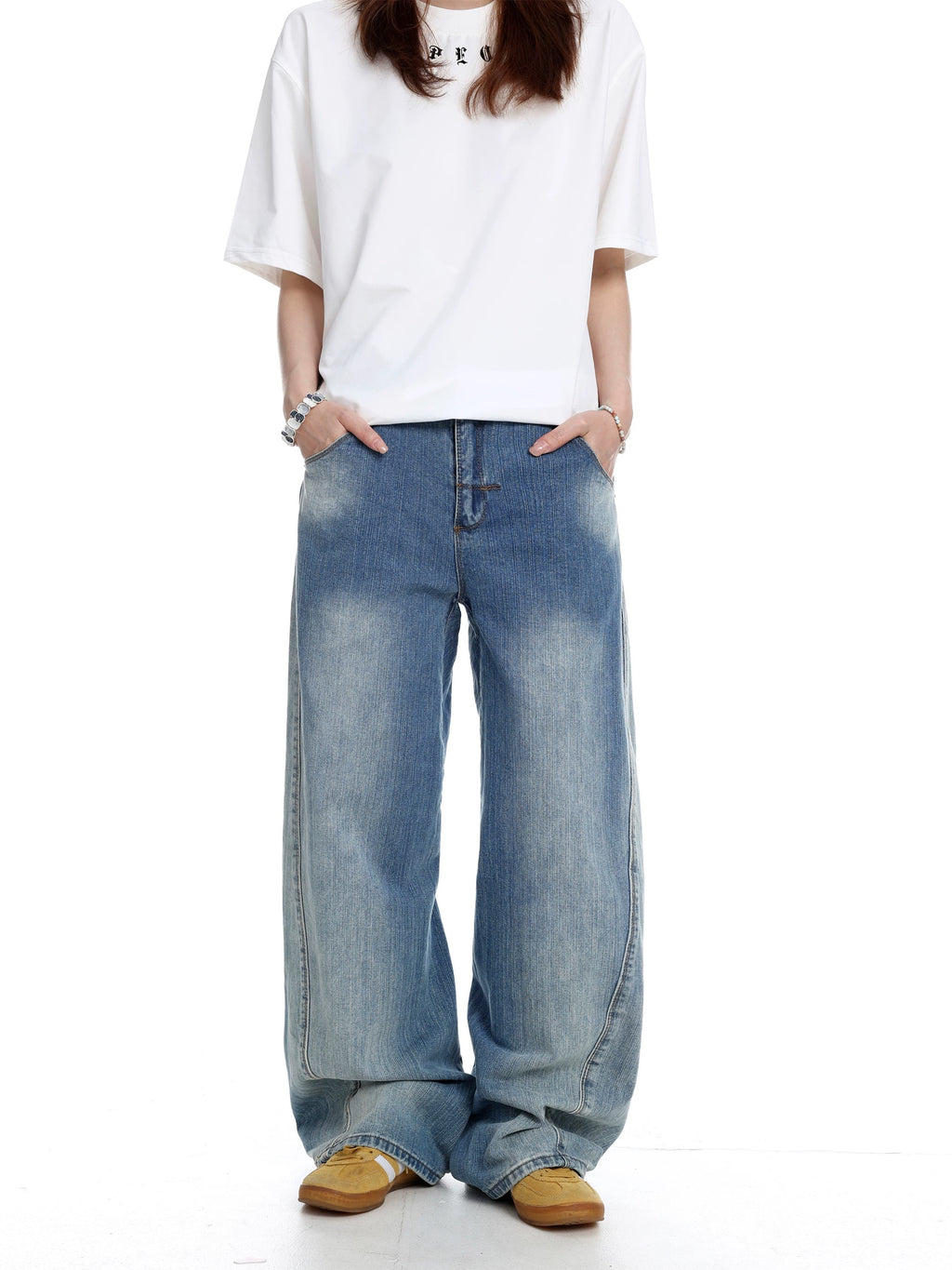 Washed Wide-Leg Baggy Jeans