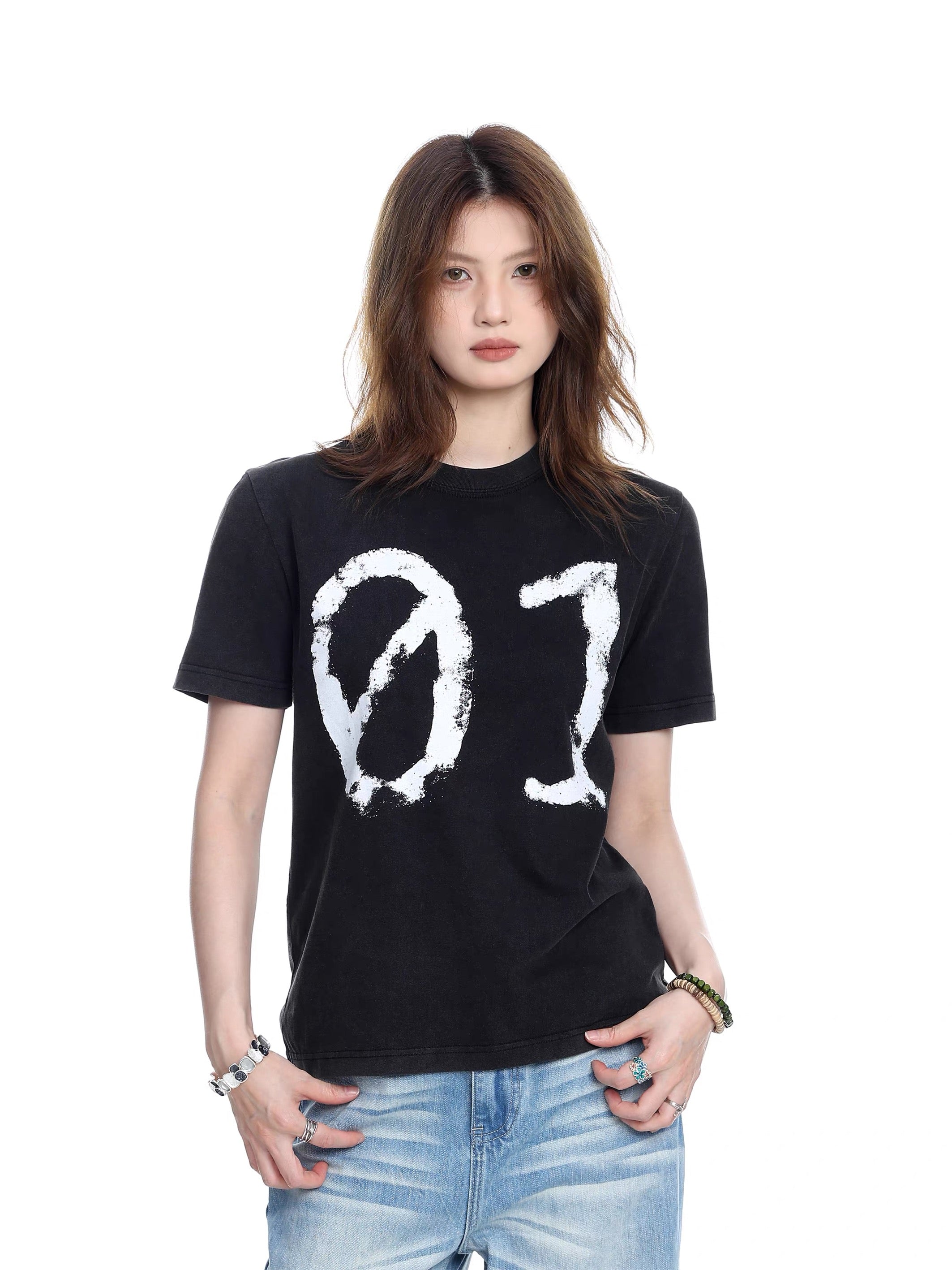 "01" Graphic Print Oversized Tee